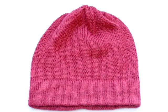 Alpaca Hand Knitted Beanie in Red
