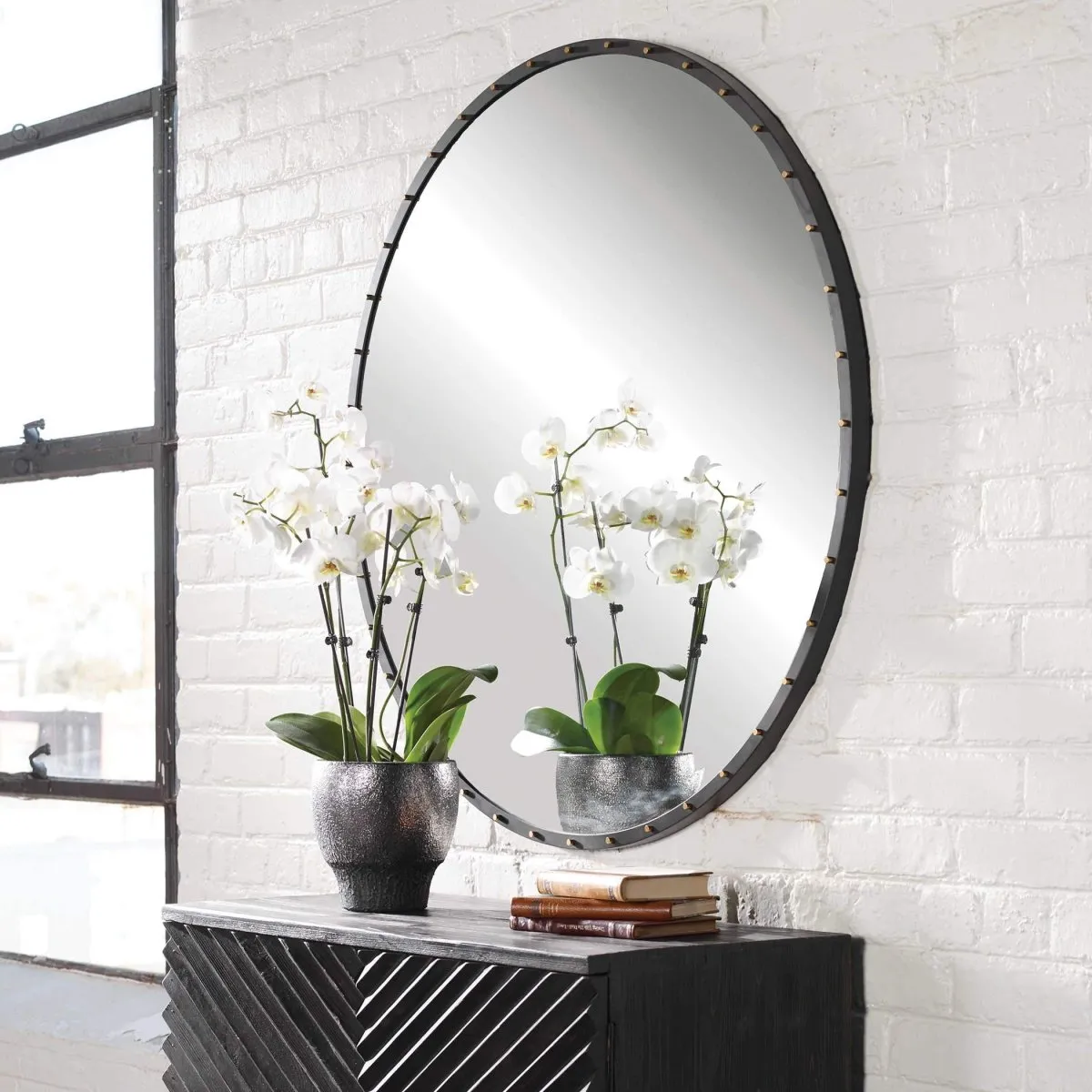 Bendo Rustic Black Round Mirror