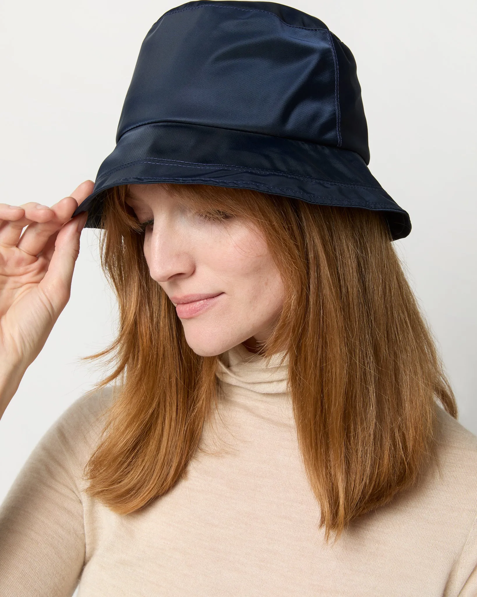 Charger Bucket Hat in Navy
