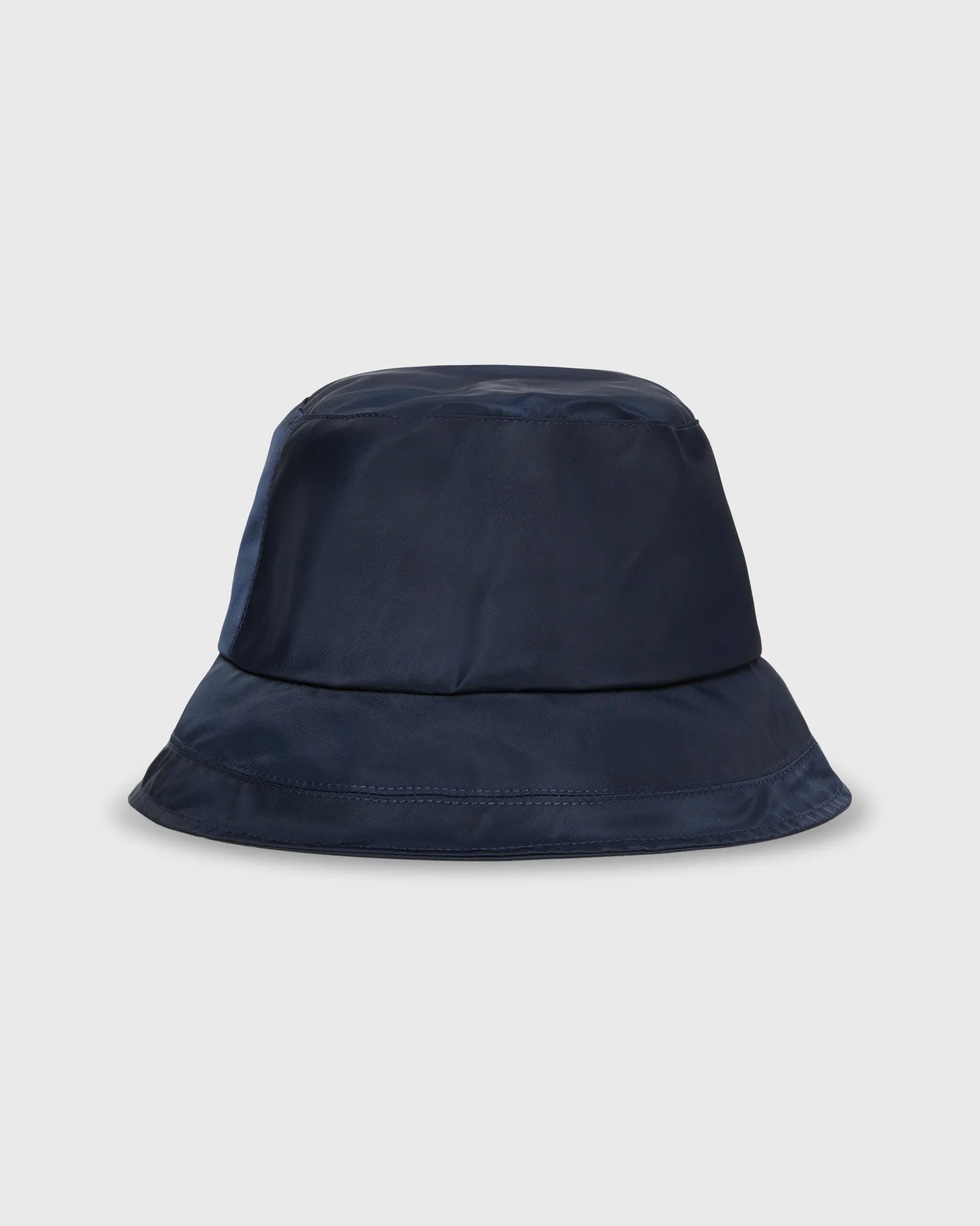 Charger Bucket Hat in Navy