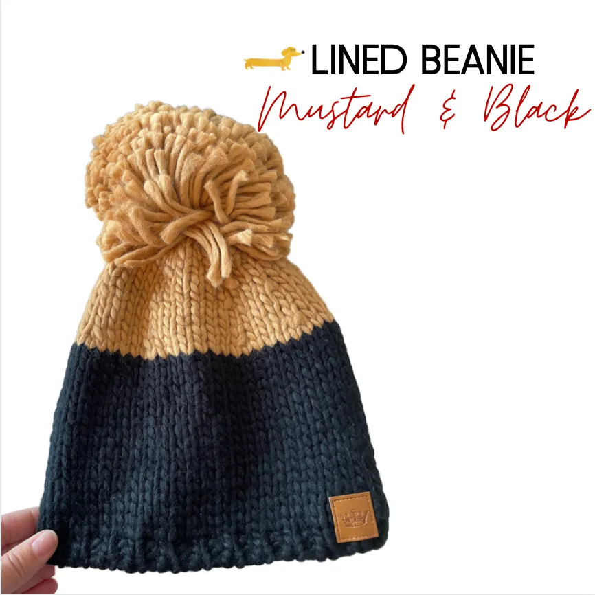 Christmas Beanies w/PomPom