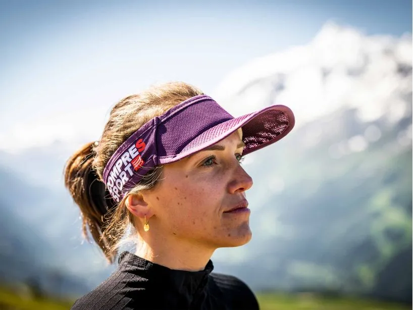Compressport Unisex's Spiderweb Ultralight Visor:Winterbloom/White - SULVISOR_016_0TU