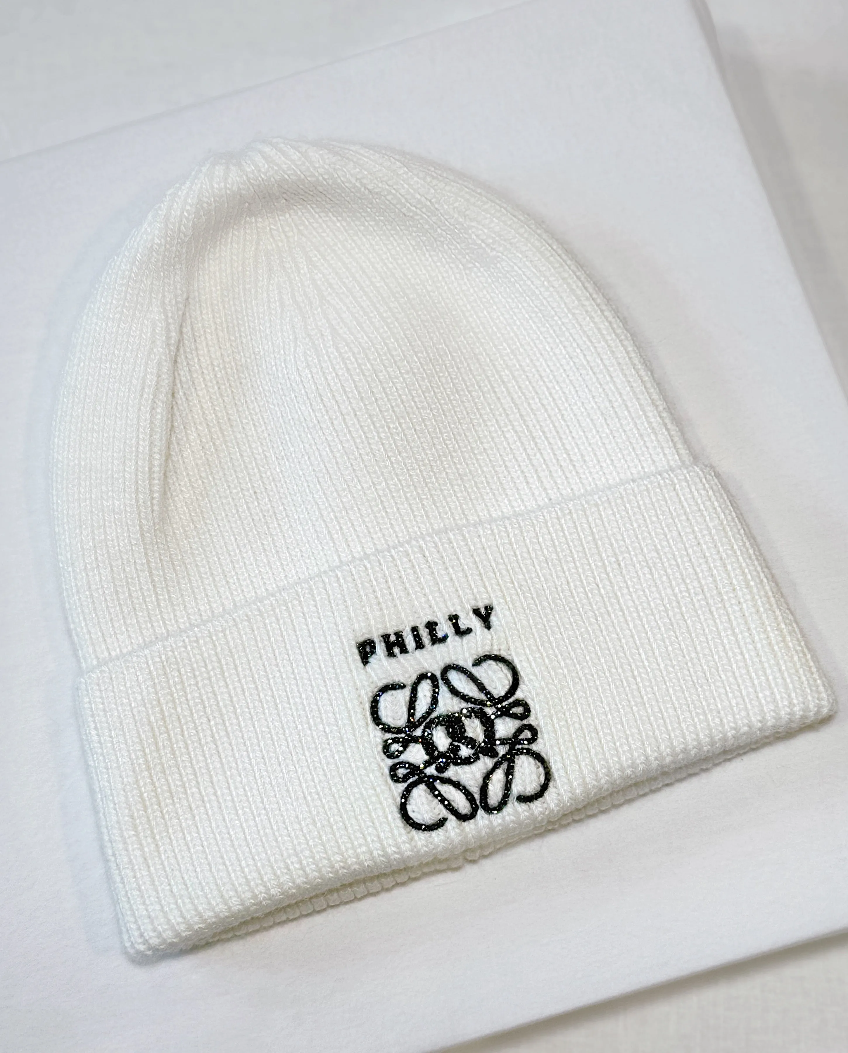 CRYSTAL BEANIES