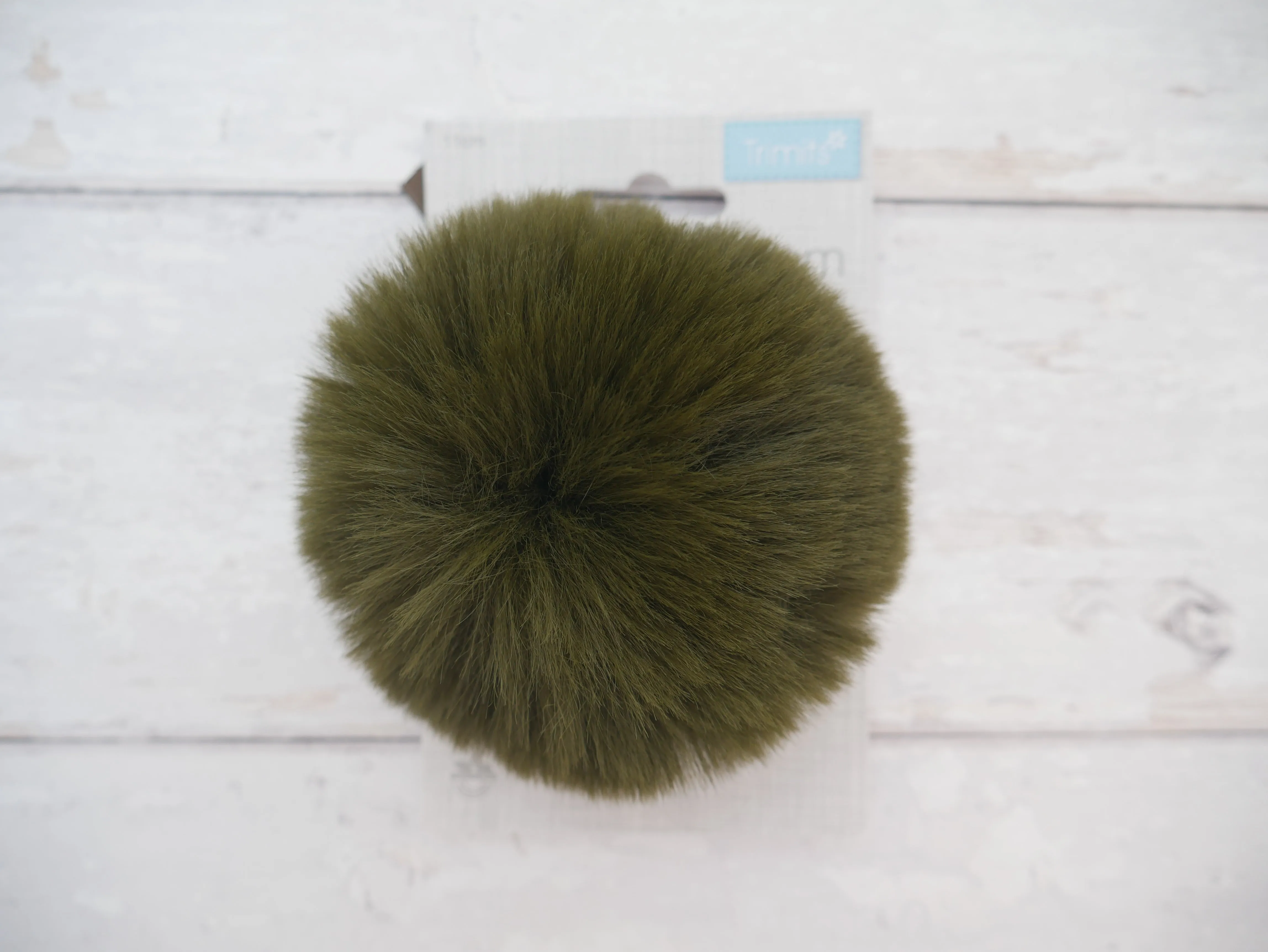 Fur Pom Pom, Khaki