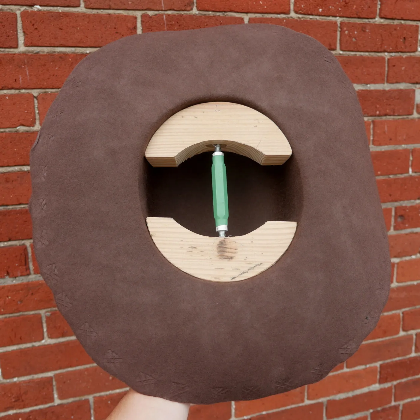 Hat Stretcher in Size Medium