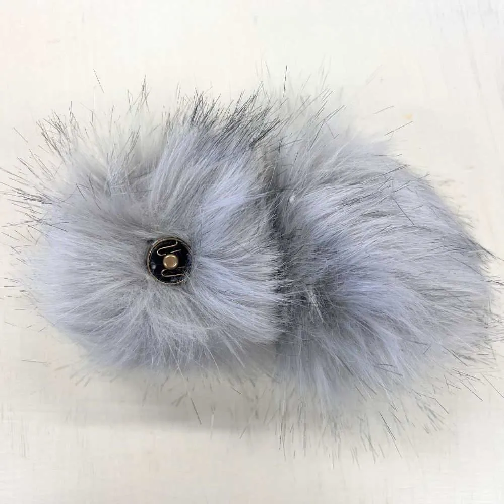 Pom Poms Grey - 10cm with Snap Fastener