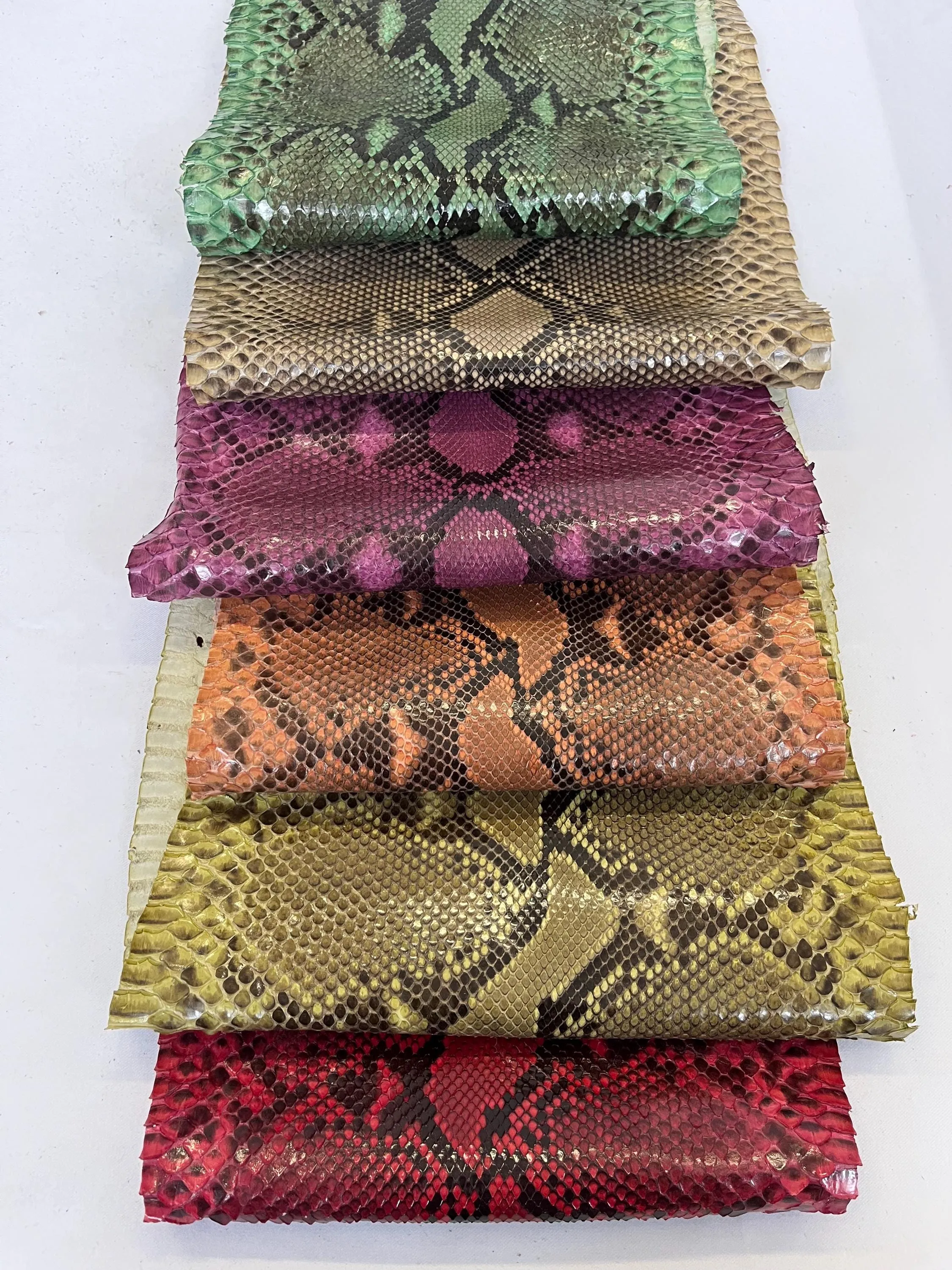 Real snake leather, genuine snakeskin hides, long and wide python leather of thick 0,7mm(2 oz)