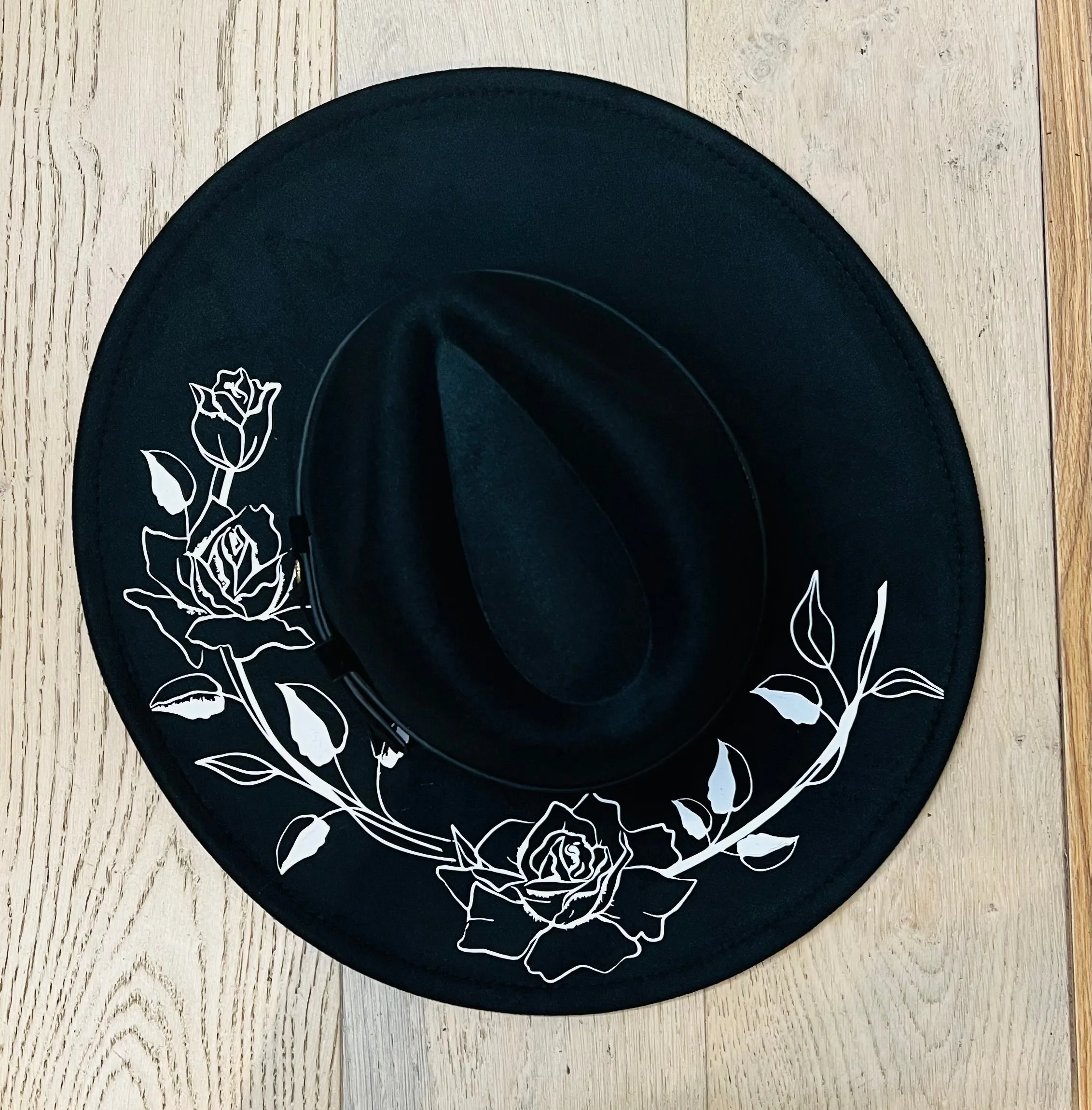 Vegan Felt Hat - XL Brim - Large Roses