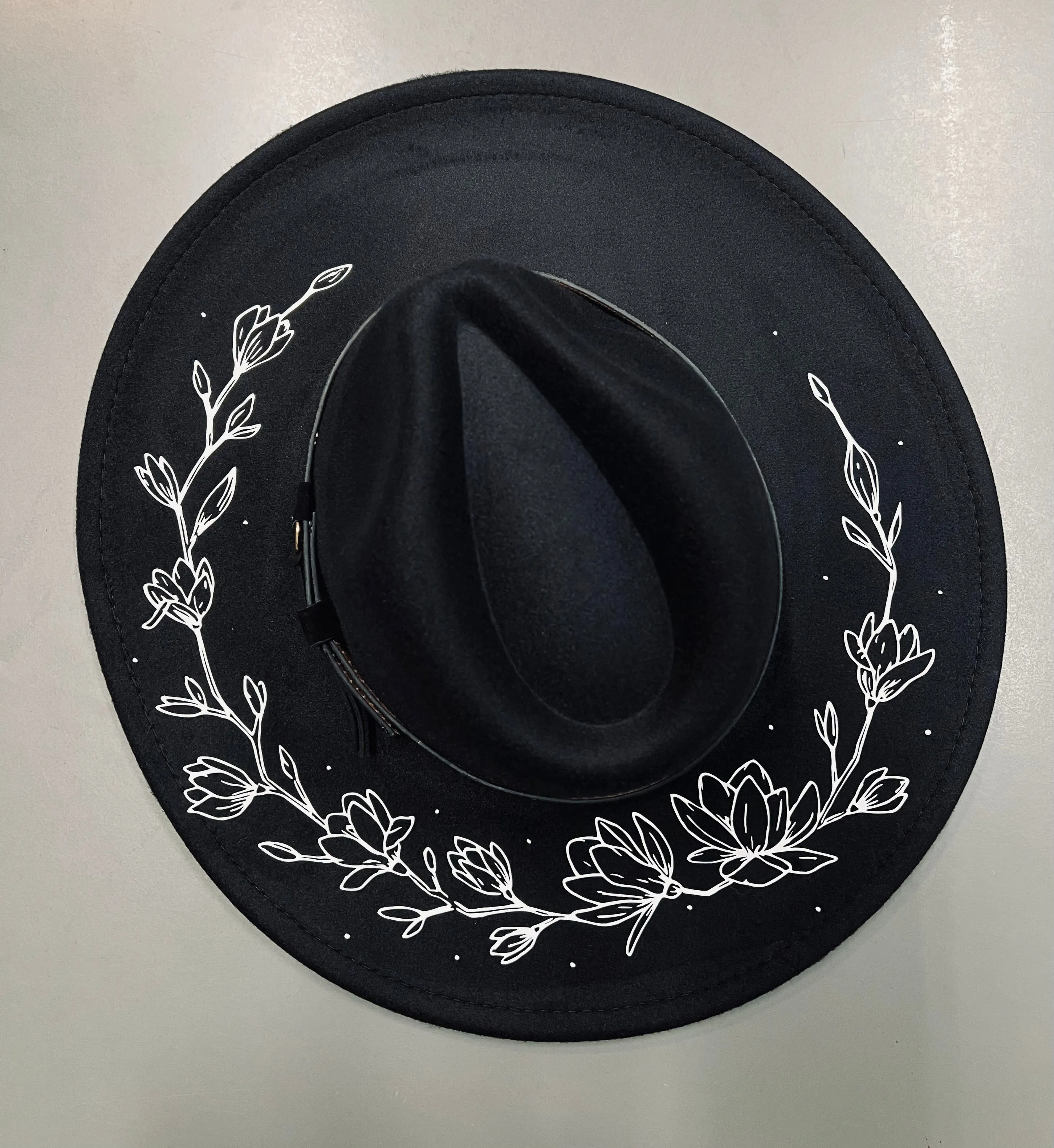 Vegan Felt Hat - XL Brim - Magnolias